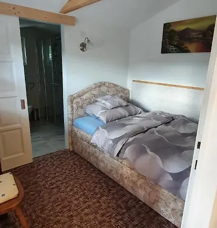 Kis Levendulas Vendeghaz Daire *